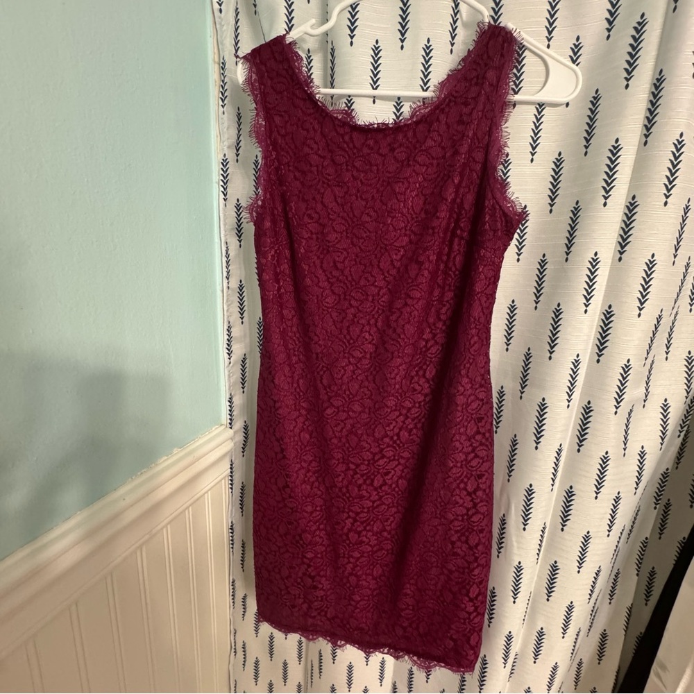 Elegant Lace Dress in Rich Burgundy. NWT